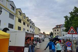 8a3d53ab-6a90-44ec-9902-01b784d42232
